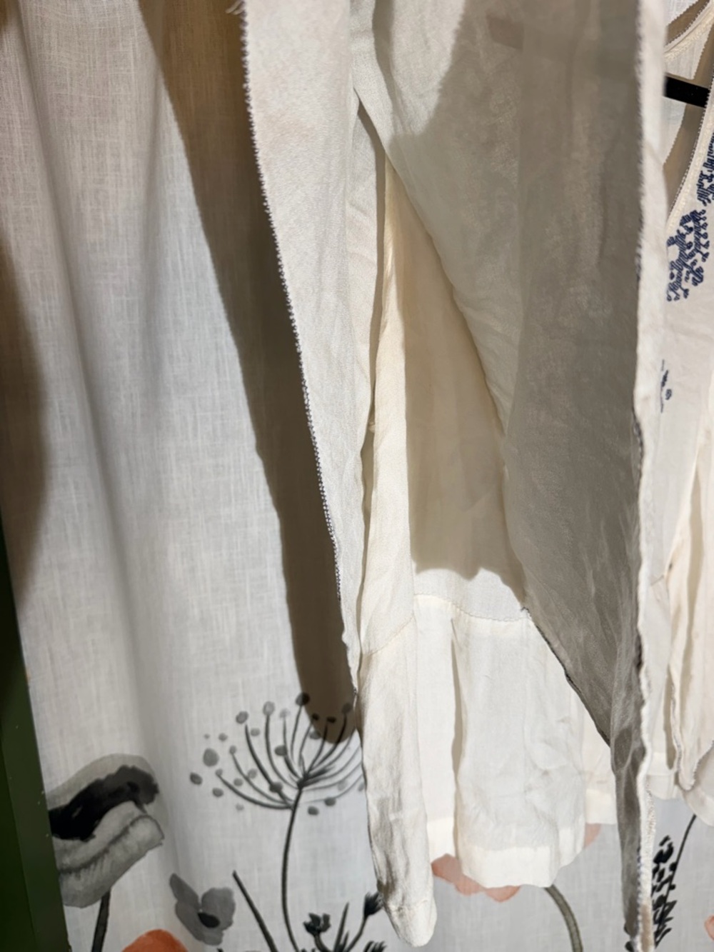 Ecote by Urban Outfitters Cream V-Neck Embroidered Boho Tunic with Navy Detail - Picture 6 of 10